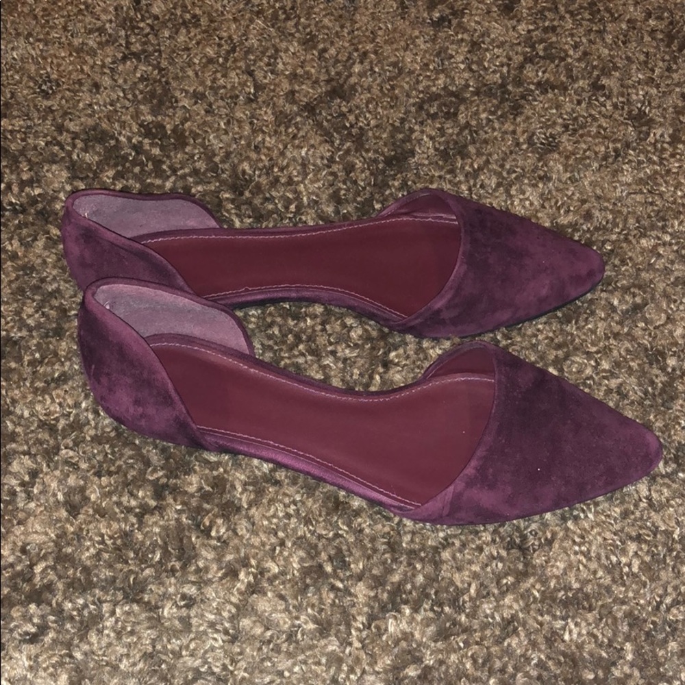 Purple pointed toe flats